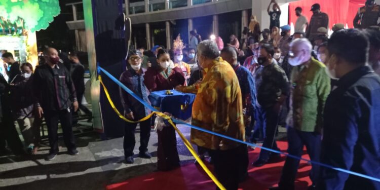 Gubernur Sulawesi Tenggara Buka Pameran Potensi dan Produk Unggulan
