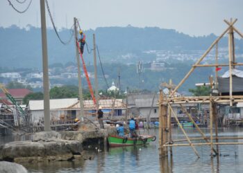 Bangun Infrastruktur Kelistrikan, PLN Dukung Pulau Pasaran Jadi Sentra Penghasil Ikan Asin Terbesar di Lampung