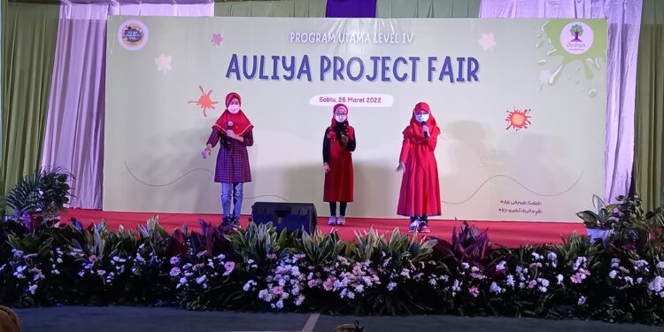 ‘Auliya Project Fair’ Protam Kelas 4 SDIT Auliya Bangkitkan Kreativitas Siswa