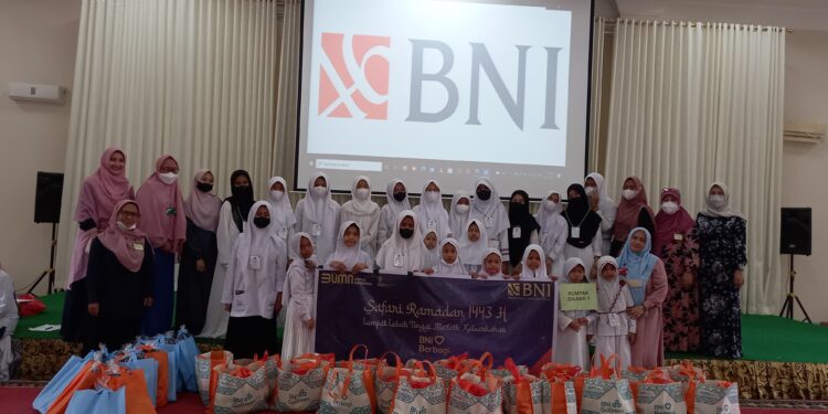 Muslimah Gading Serpong Berbagi Kebahagiaan Ramadan, Santuni 250 Anak Yatim dan Dhuafa