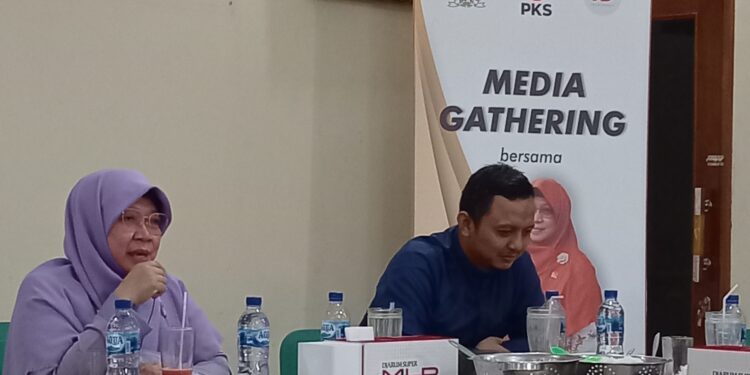 Adakan Media Gathering dan Buka Bersama, Anis Byarwati Apresiasi Kerja Para Awak Media