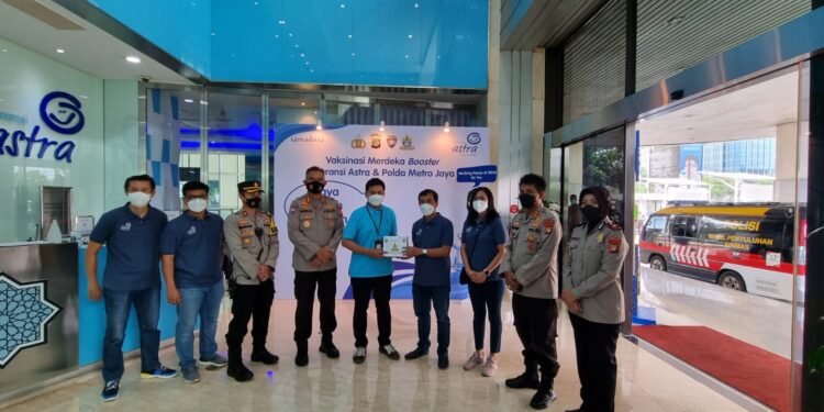 Direktorat Binmas Polda Metro Jaya Berkolaborasi Dengan PT Asuransi Astra Buana Gelar Percepatan Vaksinasi “Capai 385 Orang Tervaksinasi”