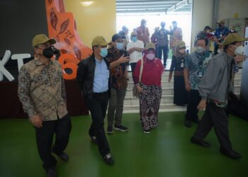Dalam Kunjungan Lapangan ke Kudus, Komisi XI DPR RI Ingatkan Direktorat Jendral Bea Cukai Untuk Antisipasi Cukai Palsu