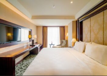 Hello June !!! Swiss-Belhotel Serpong  