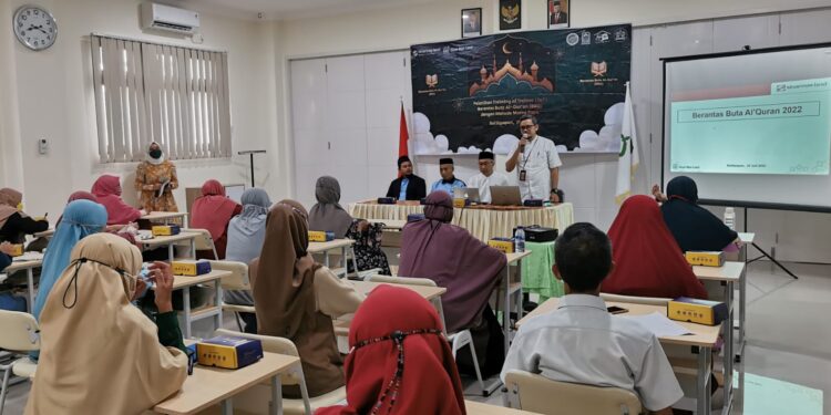 Program Berantas Buta Al-Qur’an 2022 Laksanakan Pelatihan 150 Ustaz dan Guru Mengaji di Kota Balikpapan