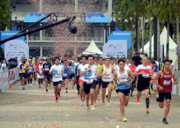Berkualitas Internasional, Le Minerale Kembali Dipercaya Penuhi Asupan Air Mineral Peserta Jakarta Marathon 2022