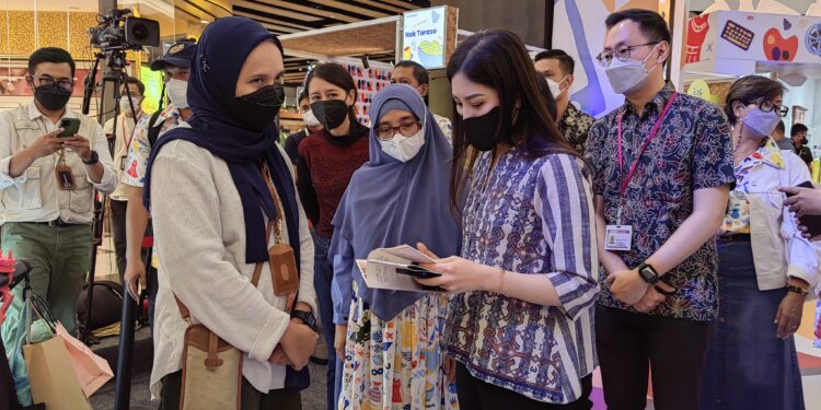 Pengunjung Membludak, Produk Peserta Pameran AKI 2022 Laris Terjual