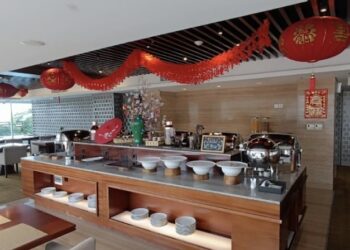 Makan Malam Imlek Seru di Swiss-Belhotel Serpong