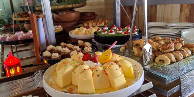 Nikmati Menu Khas Berbuka Puasa di Azana Style Hotel Bandara Jakarta, Raih Umrah Gratis