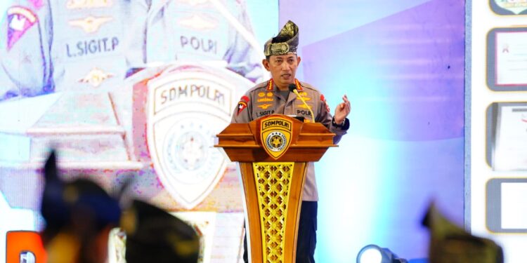 Tutup Rakernis, Kapolri Tegaskan Pentingnya Penguatan SDM Sejak Awal untuk Raih Kepercayaan Publik
