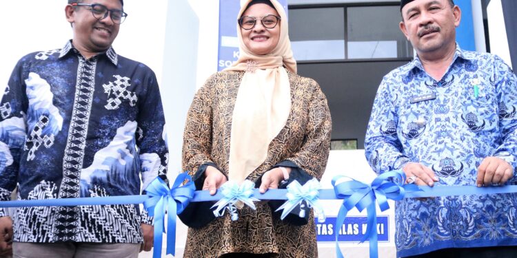 CEO XL Axiata Resmikan Masjid di Kabupaten Banggai Perluas Jangkauan Bantuan Ke Pelosok Negeri