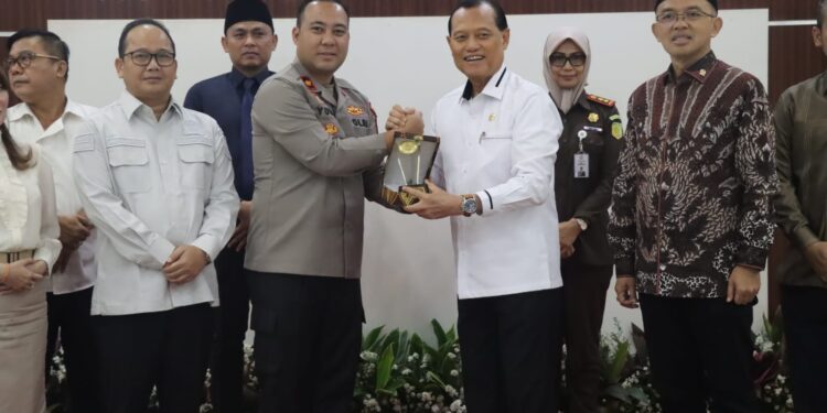 Wakapolres Tangsel Hadiri Kunker MKD DPR RI di DPRD Tangsel