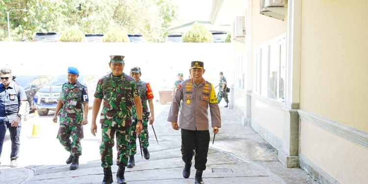 Kapolri Pastikan Siap Amankan Kepulangan Kepala Negara dan Delegasi KTT ASEAN