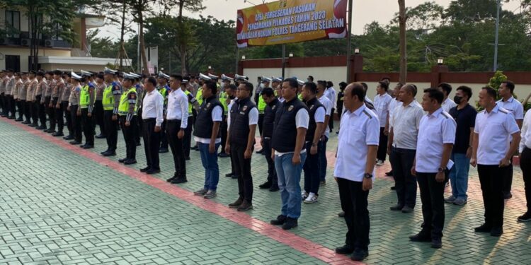 Apel Pergeseran Pasukan Pengamanan Pilkades Di Wilkum Polres Tangsel