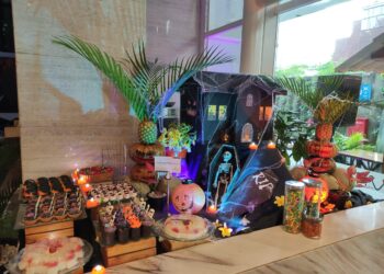 Hotel Santika Premiere Hayam Wuruk Hadirkan  Acara Makan Malam Unik Bertemakan Halloween dan Menu Jerman Selama Bulan Oktober