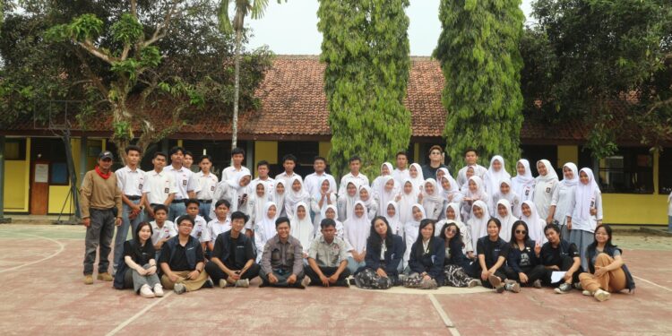 Sobat Smanbay: Pemantik Kreativitas dan Inisiatif Siswa dalam Mitigasi Bencana
