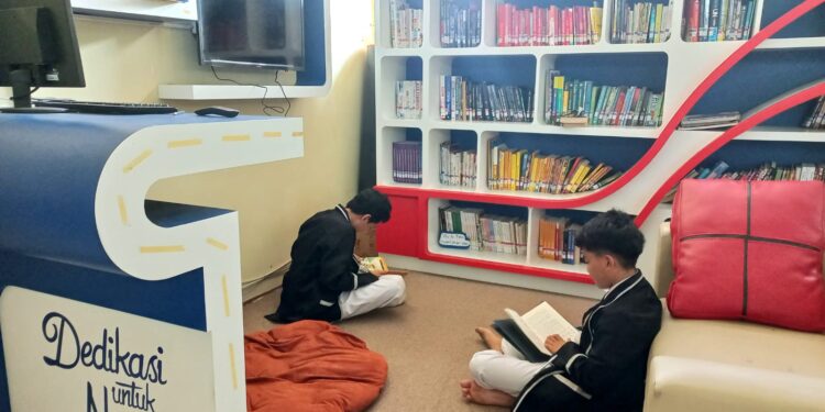 SMPN 4 Tangsel Raih Juara 1 Lomba Perpustakaan Sekolah