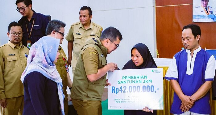Pilar Serahkan Santunan Jaminan Kematian ke Ahli Waris Peserta BPJS Ketenagakerjaan