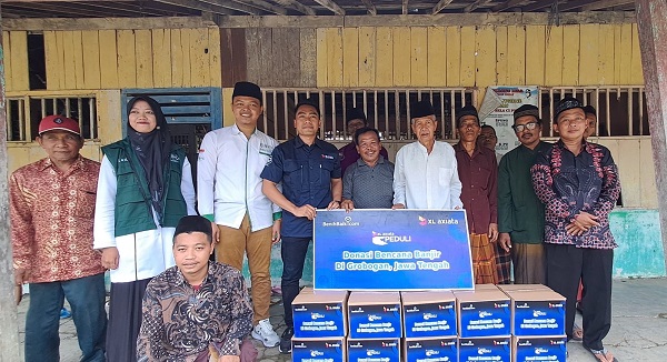 Peduli Korban Banjir di Jawa TengahXL Axiata Salurkan Donasi ke Grobogan, Demak, dan Kudus