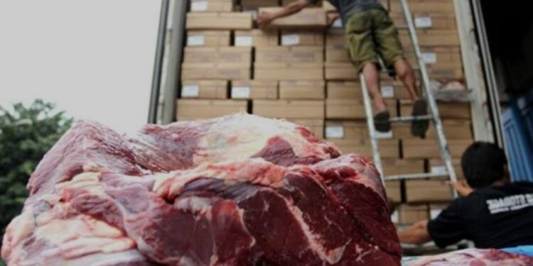 impor Daging Kerbau Nanti Dulu, Kementan Minta Bulog Fokus Serap Gabah dan Jagung Petani
