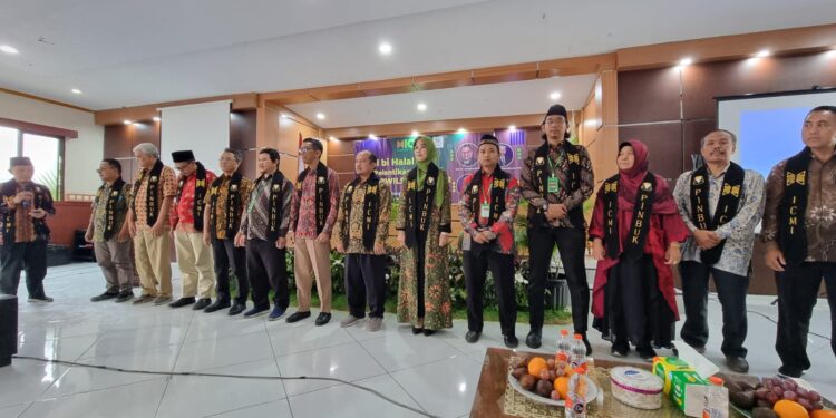 ICMI Orwilsus Bogor Lantik Pengurus Pusat Inkubasi Bisnis Usaha Kecil pada Gelaran Halal Bi Halal