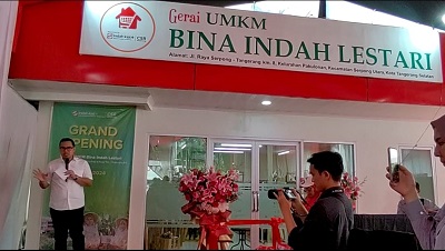 PT Indah Kiat Pulp & Paper, Salurkan CSR Resmikan Gerai Bina Indah Lestari di Serpong Utara
