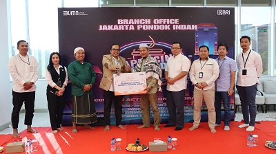 Semangat Berbagi, BRI KC Pondok Indah Serahkan Hewan Kurban ke Masjid Ar-Rahmah Kebayoran Lama