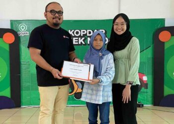 Jelang Hari Keluarga Nasional,Gojek dan Gramedia Academy Luluskan Ribuan Anak Mitra Driver Kursus Bahasa Inggris