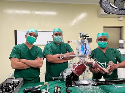 Penggantian Lutut dengan Teknologi Robotik, Makin Memperlengkap Lini Inovasi Baru dari Eka Hospital