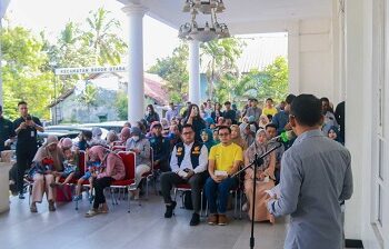 Saling Kolaborasi, 20 Anak Stunting dan Ibu Hamil Dapat Bantuan Makanan Tambahan