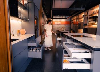 Blum Indonesia hadir di IFFINA Meubel & Design Expo 2024, Menampilkan berbagai inovasi furnitur fitting