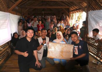 “Temanku, Si Tsunami”: Program Edukasi Mitigasi Bagi Siswa dan Orang Tua Kelas III di Wilayah Rawan Bencana SDN 03 Situregen