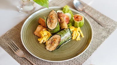Nikmati Sensasi Rasa Autentik dan Modern Menu Chef of the di Hotel Santika Premiere Bintaro Month