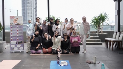 Yoga Class “Twist & Flow” Hadirkan Pengalaman Relaksasi di Hotel Santika Premiere Bintaro