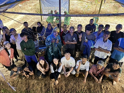Harmoni Hutan dan Kehidupan: Revitalisasi Hutan Jadi Solusi Ekonomi dan Lingkungan