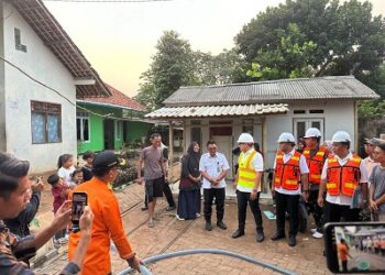 Respons Kekeringan, Pemkot Tangsel Distribusikan 4.000 Liter Air Bersih ke Keranggan