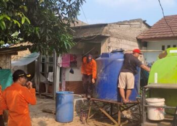 Distribusi Air Bersih Terus Berjalan, Pemkot Tangsel Bantu Warga Terdampak Kekeringan