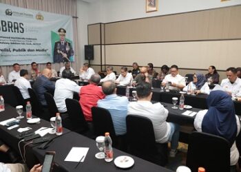 Ngobras Bersama Kadiv Humas Polri, Isir: Percayalah, Masih Banyak Polisi Baik